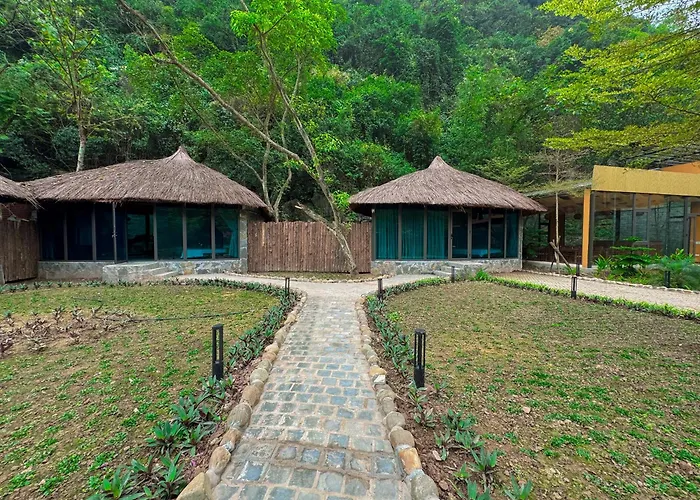 Cendana Trang An Retreat