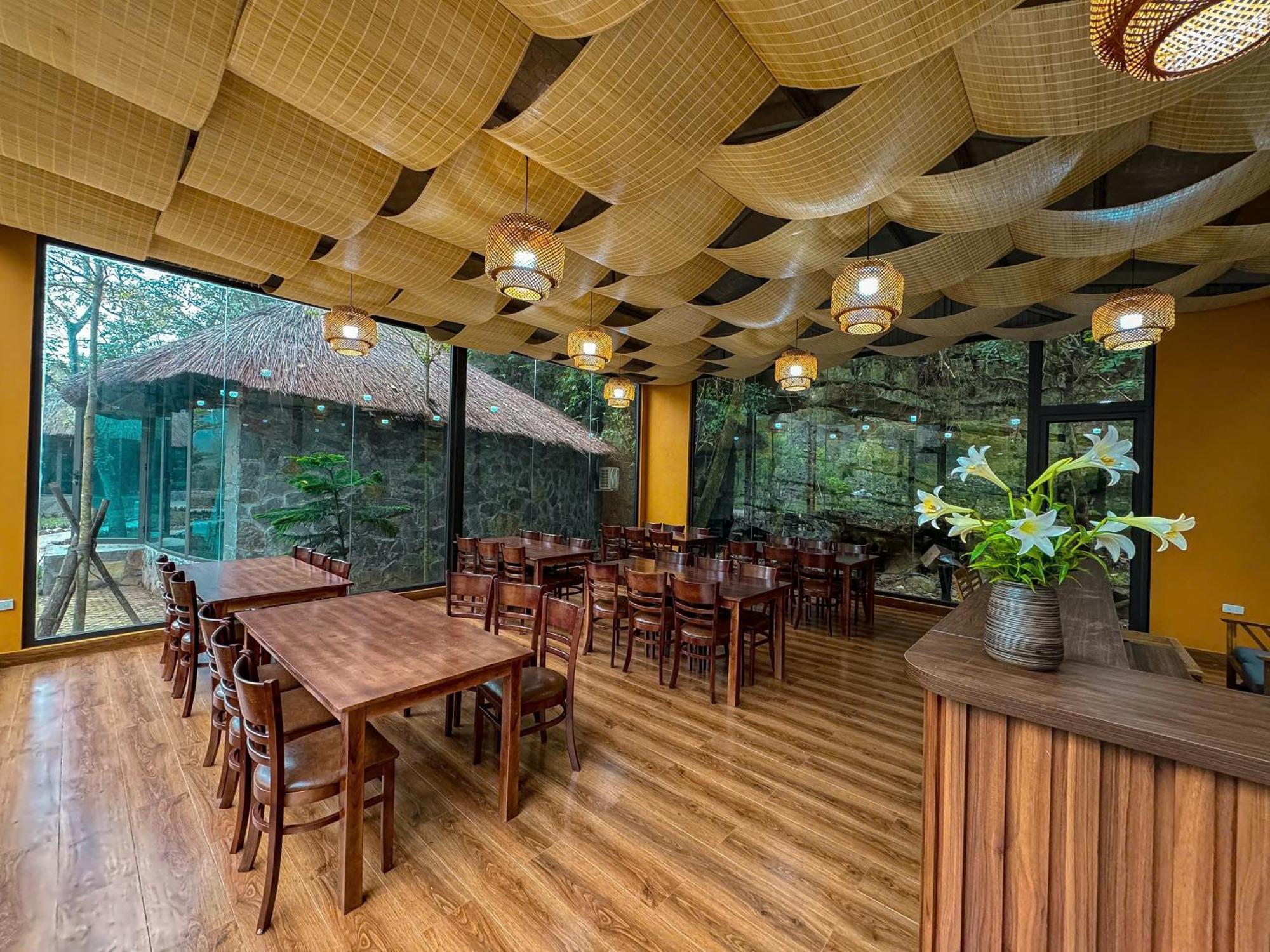 Cendana Trang An Retreat lều *